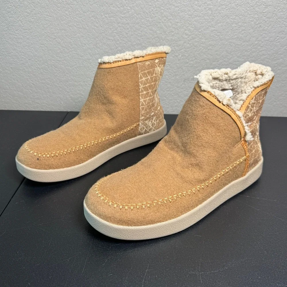 Sanuk NIce Bootah Ojai Womens Tan Faux Shearling Ankle Boots 1095069 Size 10
